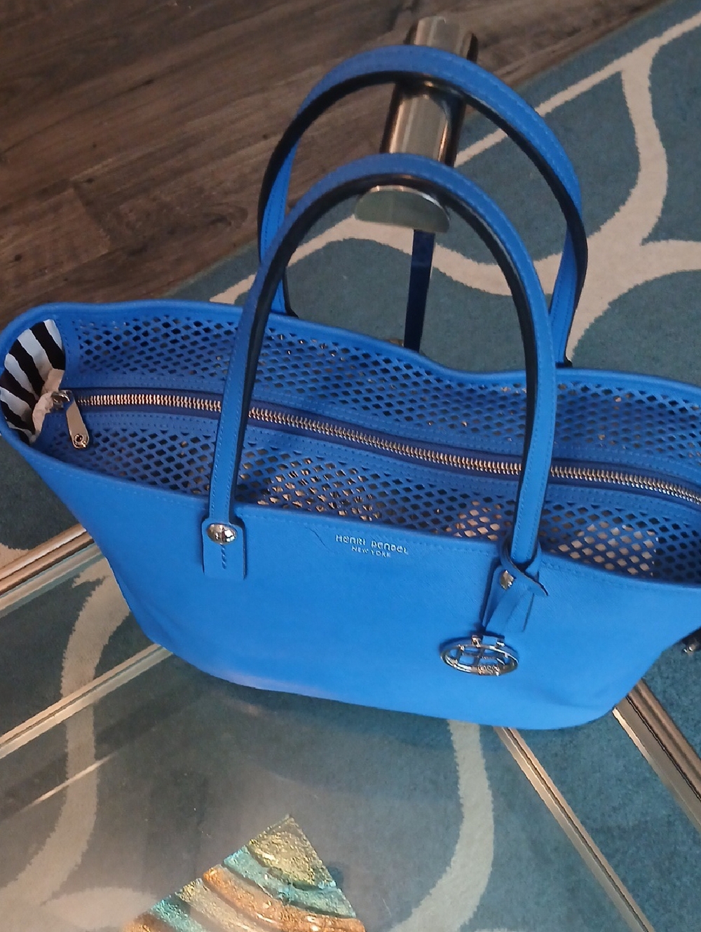 henri bendel Bright Blue Leather Tote with Signature Charm - Picture 2 of 9
